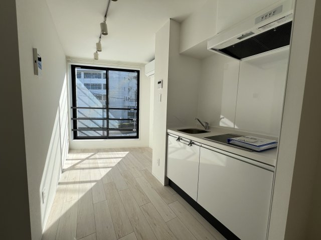 窓が大きくて採光面良好です！