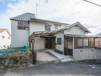 安佐南区高取北１丁目の外観
