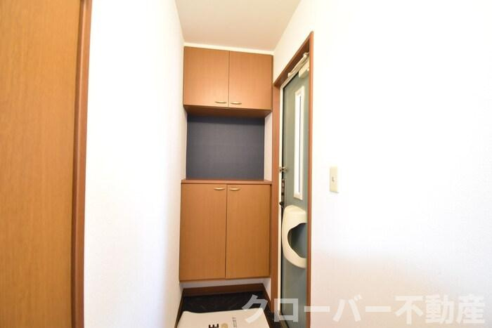 リビングタウン宇多津 D棟の玄関|玄関