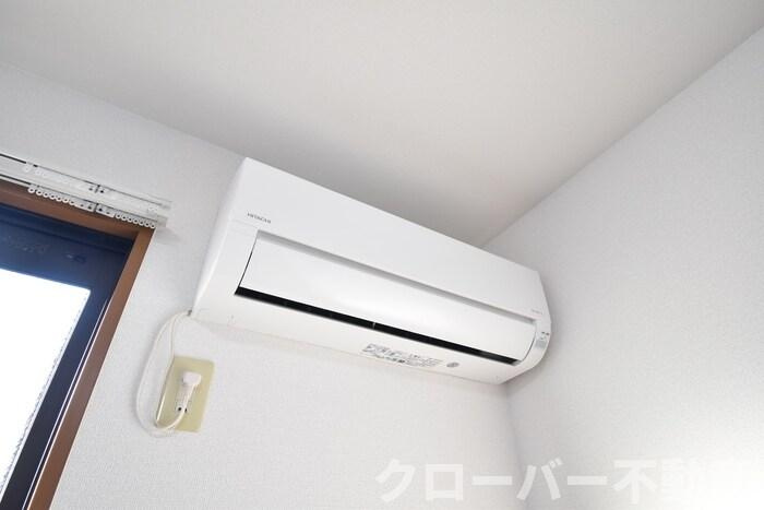 リビングタウン宇多津 D棟のその他|エアコン（洋室）