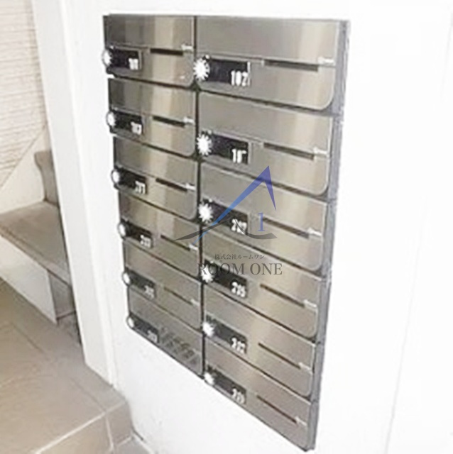 ＧＲＡＮＴ　ＨＯＭＥＳ　北赤羽のその他共用部分|集合ポストです。