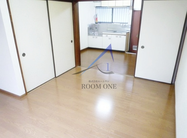 ハイム宮仲の居間・リビング|洋室のお部屋です。