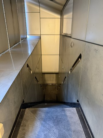 ジイテックスビルのその他