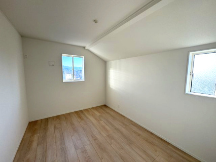 クレイドルガーデン岸和田市池尻町第3　3号棟の洋室