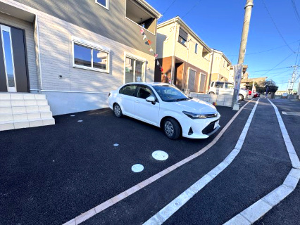 クレイドルガーデン岸和田市池尻町第3　3号棟の前面道路含む現地写真