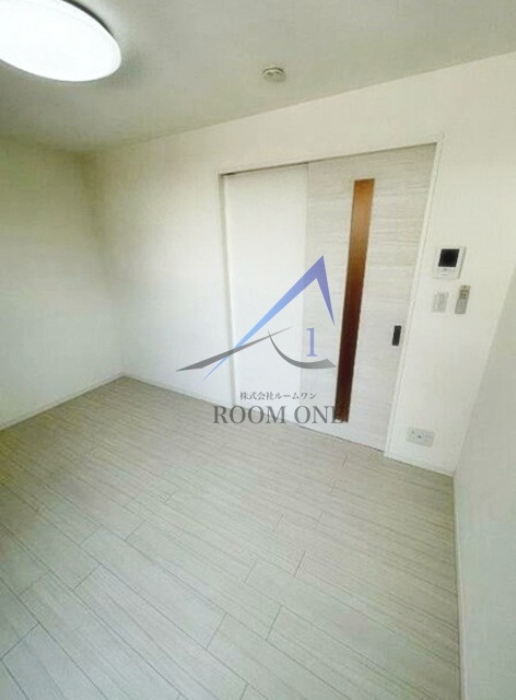 ＧＲＡＮＴ　ＨＯＭＥＳ　北赤羽の居間・リビング|洋室のお部屋です。