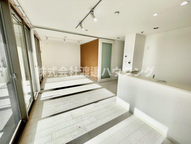 スティングのロビー