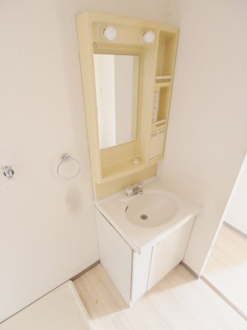 フォブール中野東の洗面所