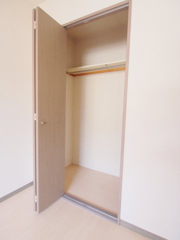 フォブール中野東の収納