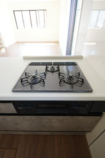 【キッチン】 | 【仲介手数料無料！！】府中市分梅町5丁目　新築戸建て（全2棟）1号棟　7299万円