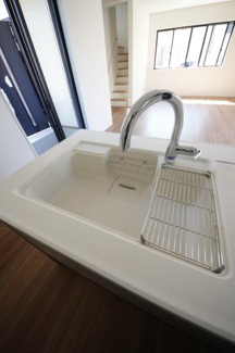 【キッチン】 | 【仲介手数料無料！！】府中市分梅町5丁目　新築戸建て（全2棟）1号棟　7299万円