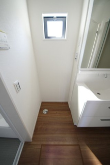 【ランドリースペース】 | 【仲介手数料無料！！】府中市分梅町5丁目　新築戸建て（全2棟）1号棟　7299万円