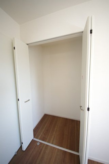 【収納】 | 【仲介手数料無料！！】府中市分梅町5丁目　新築戸建て（全2棟）1号棟　7299万円