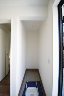 【収納】 | 【仲介手数料無料！！】府中市分梅町5丁目　新築戸建て（全2棟）1号棟　7299万円 | 玄関土間収納