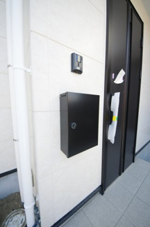 【その他】 | 【仲介手数料無料！！】府中市分梅町5丁目　新築戸建て（全2棟）1号棟　7299万円 | 郵便受けポスト