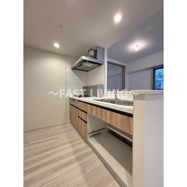 MODIER GINZA EASTのキッチン