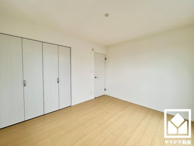 八幡市八幡長田の子供部屋