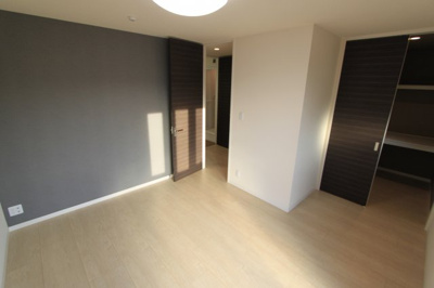 【洋室】 | シャーメゾンかつらぎ | 明るい洋室です