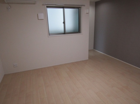 フジパレス⼭之内Ⅹ番館の居間・リビング