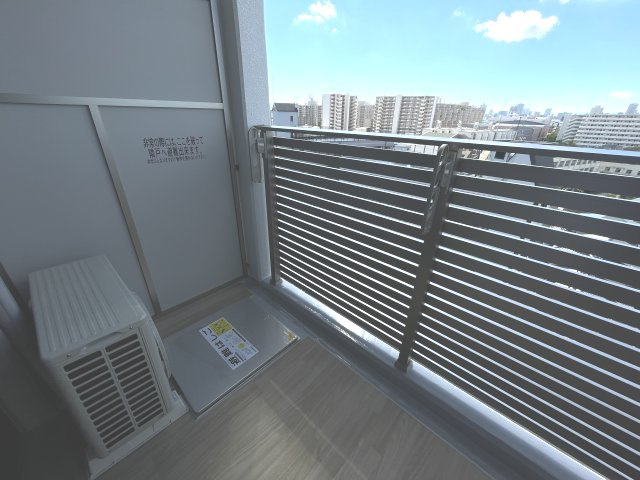 エスリード大阪ザ・ルクス