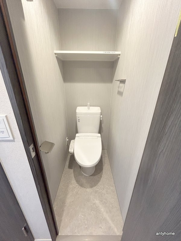 ブランシエスタ森ノ宮　仲介手数料無料のトイレ