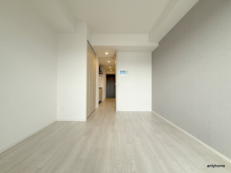 ブランシエスタ森ノ宮　仲介手数料無料の居間・リビング