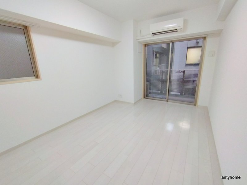 アーバンフラッツ心斎橋(旧La Douceur心斎橋)　仲介手数料無料の寝室