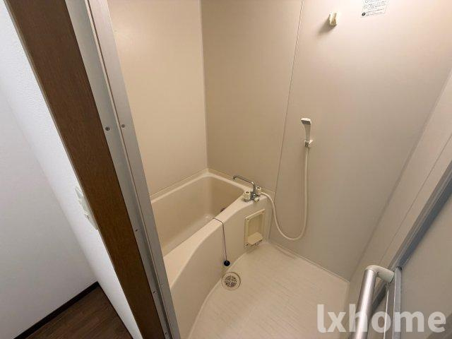 ファミーユ正雀の浴室