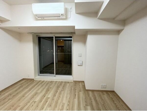 ESTEM COURT KAMEIDO TOKYO EASTの居間・リビング