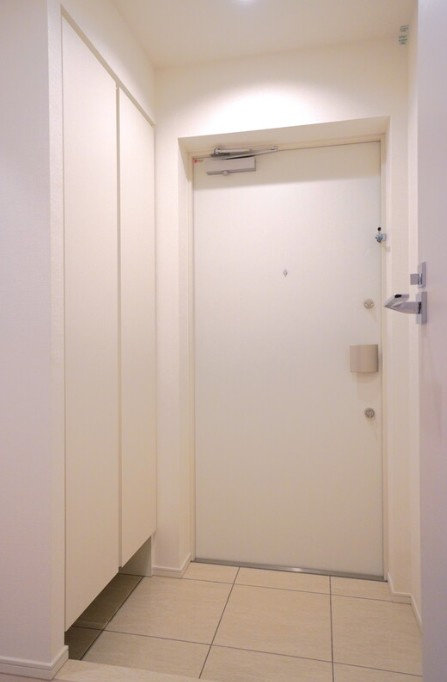 【玄関】