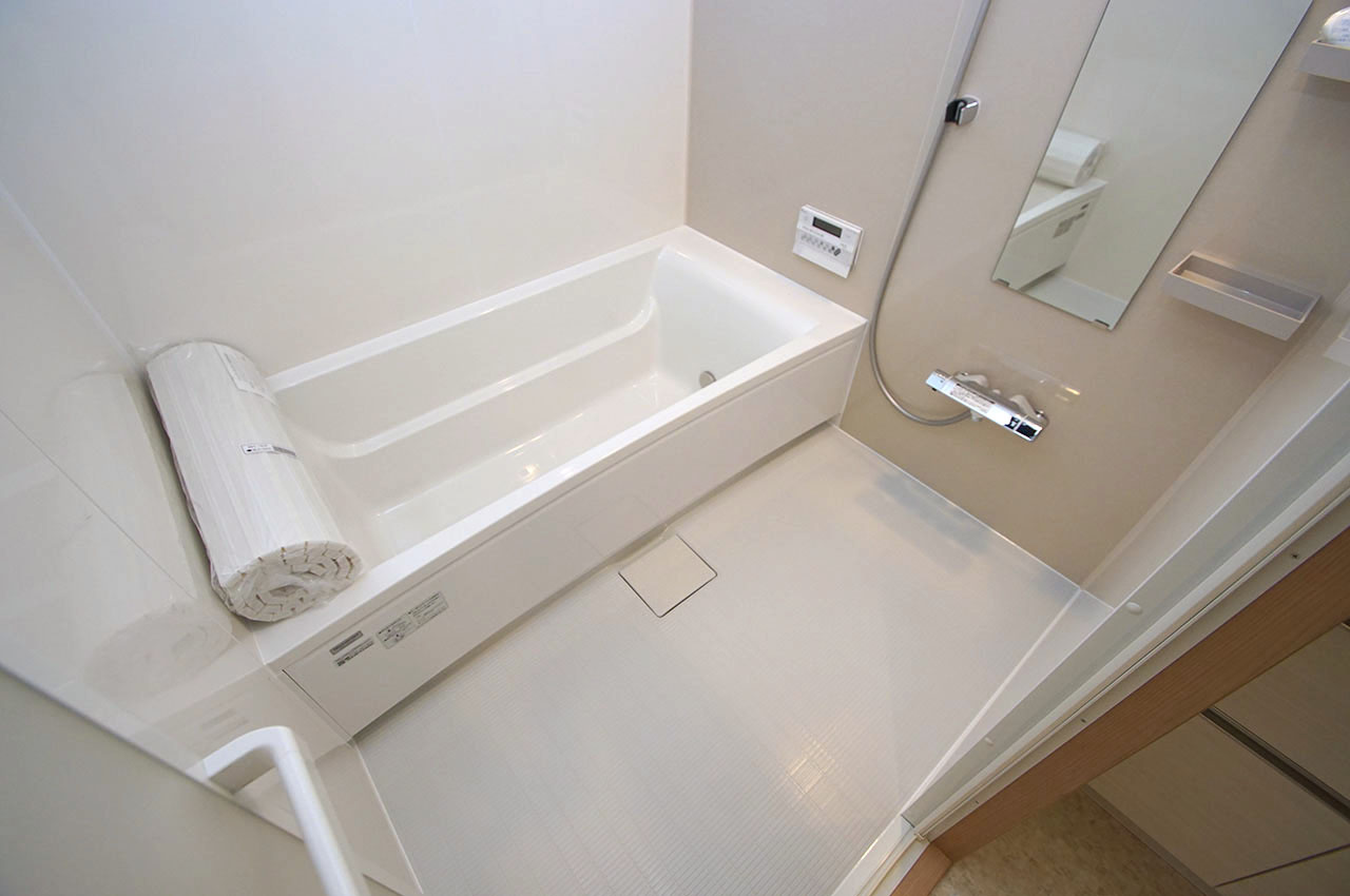 レスタージュ鳳の浴室