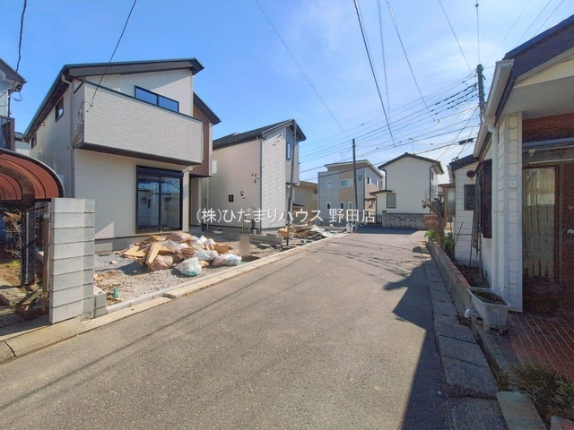 流山市東深井17期　新築戸建　2号棟の前面道路含む現地写真|一方 ： 西 4.5m 公道