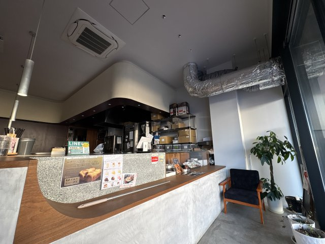 山田ビルのロビー