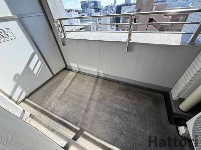 プラウドフラット新大阪のバルコニー