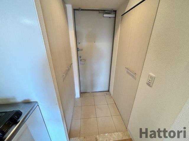 プラウドフラット新大阪の玄関