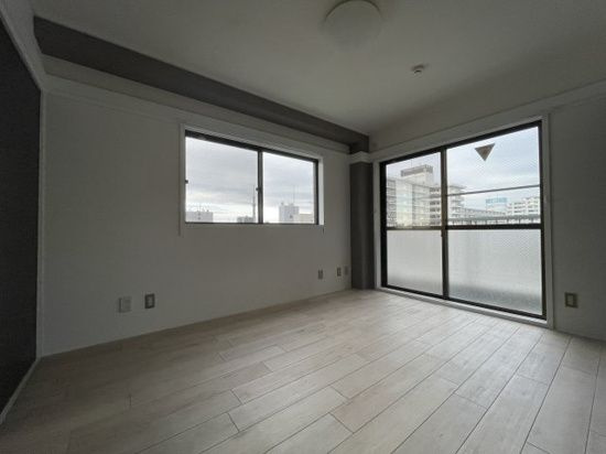 ハイ清澄の内装