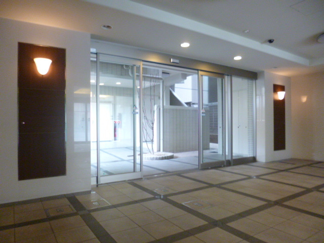 ＫＤＸレジデンス神宮前のロビー