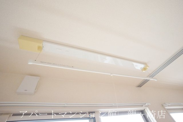 メゾン昴の設備|便利な室内物干し完備♪