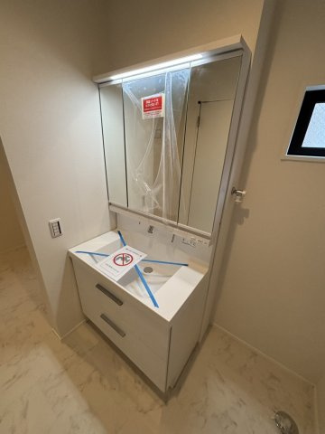 荒川区東尾久２丁目新築戸建の独立洗面台