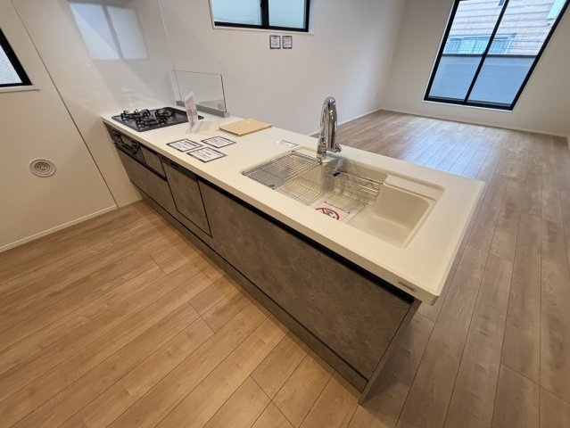 荒川区東尾久２丁目新築戸建のキッチン