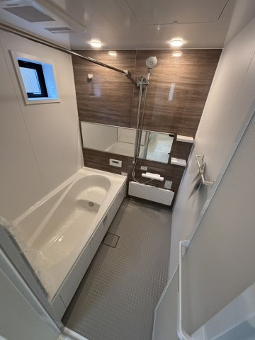 荒川区東尾久２丁目新築戸建の浴室