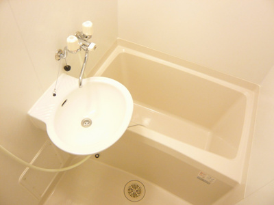 【浴室】 | レオパレスシェソワⅣ | 画像4