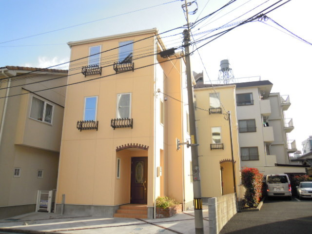 ＴＯＷＮＨＯＵＳＥ　Ｂ棟