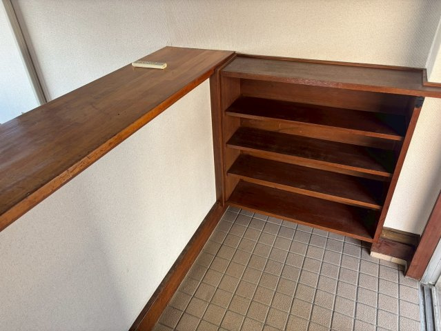 北野町中　貸家の収納