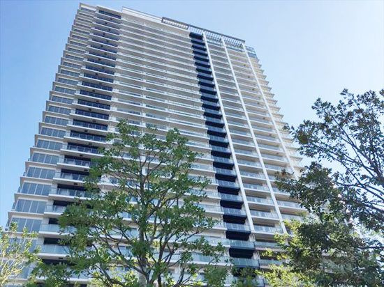 ベイズ　タワー&ガーデン