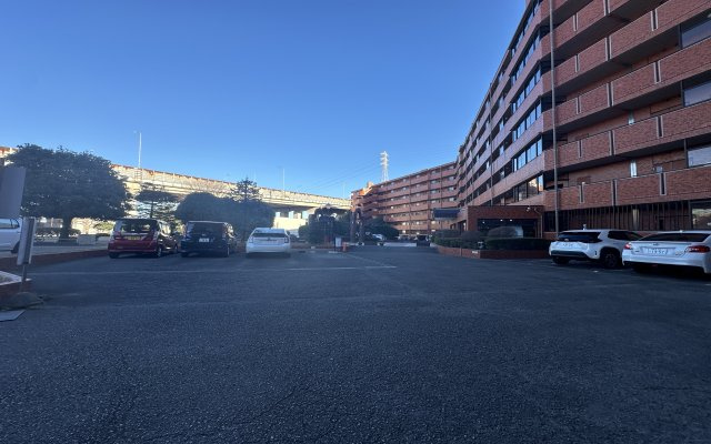 ライオンズマンション二俣川の駐車場|駐車場の空き状況については、その都度、確認いたしますのでお気軽にお聞きください♪