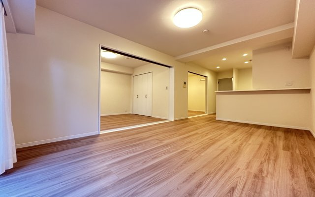 ライオンズマンション二俣川の居間・リビング|フルリノベーションに定評があるしっかりした施工なのでお住まい後も安心です。