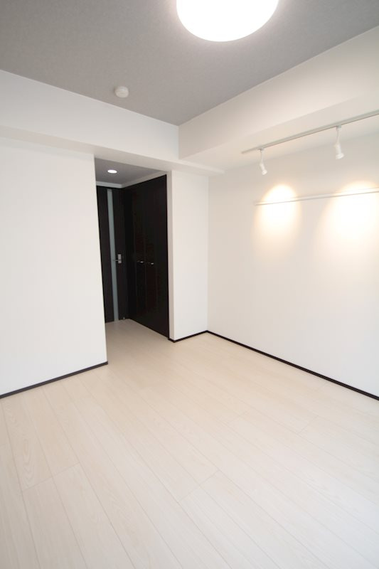 アークヒルズ横浜英町の洋室