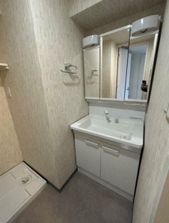 【独立洗面台】