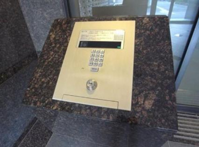 【セキュリティ】 | ルーブル野方伍番館 | オートロック付き。